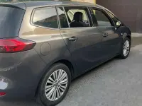 Usado Opel Zafira Selective 136 CV (100 kW) 2016 Gris Monovolumen