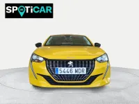 Usado Peugeot 208 Allure 100 CV (73 kW) 2023 Dorado Utilitario