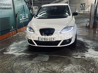 Usado Seat Altea Ecomotive 105 CV (77 kW) 2010 Blanco Monovolumen