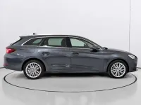 Usado Seat Leon ST XCELLENCE 150 CV (110 kW) 2021 Gris Familiar