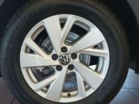 Usado VW Taigo 95 CV (69 kW) 2025 Gris SUV