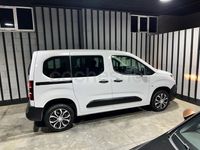 Usado Citroën Berlingo Feel 102 CV (75 kW) 2022 Blanco Monovolumen