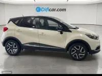 Usado Renault Captur Zen 90 CV (66 kW) 2016 Beige SUV