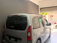Usado Peugeot Rifter Allure 130 CV (95 kW) 2018 Gris / plata Monovolumen