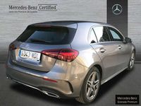 Usado Mercedes A180 AMG line 116 CV (85 kW) 2023 Gris Berlina