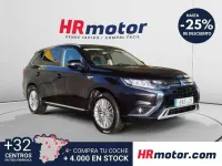 Usado Mitsubishi Outlander P-HEV Motion 227 CV (166 kW) 2019 Negro SUV