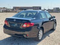 Begagnad Toyota Corolla Active 90 HK (66 kW) 2007 Svart Sedan