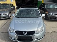 Usado VW Eos 150 CV (110 kW) 2008 Gris / plata Descapotable
