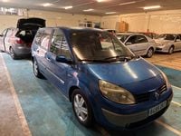Usado Renault Grand Scénic II Dynamique 130 CV (95 kW) 2005 Azul Monovolumen