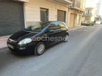 Usado Fiat Punto Evo Dynamic 77 CV (56 kW) 2011 Negro Utilitario