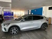 Usado Ford Focus Active X 155 CV (114 kW) 2022 Plateado SUV