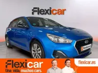 Usado Hyundai i30 GO! 120 CV (88 kW) 2018 Azul Familiar