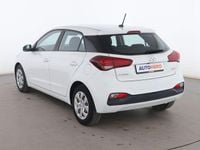 Usado Hyundai i20 84 CV (61 kW) 2018 Blanco Berlina