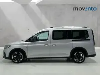 Usado Ford Tourneo Connect Active 122 CV (89 kW) 2025 Gris Monovolumen