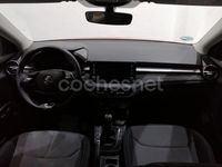 Usado Skoda Fabia Selection 80 CV (58 kW) 2024 Rojo Utilitario