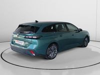 Usado Peugeot 308 Active 110 CV (80 kW) 2022 Verde Familiar