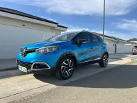 Usado Renault Captur Zen 120 CV (88 kW) 2015 Azul SUV