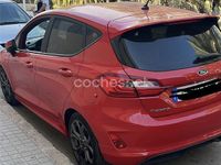Usado Ford Fiesta ST-Line 125 CV (91 kW) 2018 Rojo Utilitario