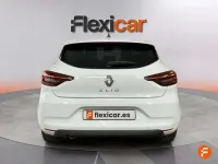 Usado Renault Clio Evolution 91 CV (66 kW) 2023 Blanco Utilitario