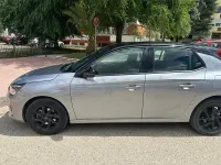 Usado Opel Corsa GS Line 100 CV (73 kW) 2021 Gris / plata Utilitario