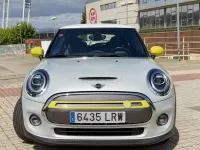 Begagnad Mini Cooper SE 135 kW (184 HK) 2021 Grå Halvkombi