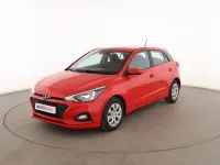 Usado Hyundai i20 75 CV (55 kW) 2019 Rojo Utilitario