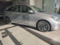Usado Peugeot 308 SW Active 120 CV (88 kW) 2015 Gris / plata Familiar