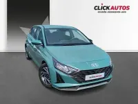 Usado Hyundai i20 84 CV (61 kW) 2025 Verde Utilitario