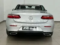 Usado Mercedes E220 194 CV (142 kW) 2019 Gris / plata Descapotable