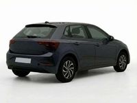 Usado VW Polo Life 95 CV (69 kW) 2023 Gris Utilitario