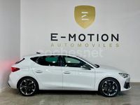 Usado Cupra Leon 190 CV (139 kW) 2023 Blanco Berlina