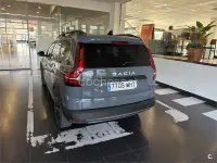 Usado Dacia Jogger Extreme 100 CV (73 kW) 2023 Negro Monovolumen