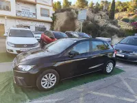 Usado Seat Ibiza Reference 95 CV (69 kW) 2017 Negro Berlina