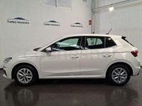 Usado Skoda Fabia 80 CV (58 kW) 2022 Blanco Utilitario