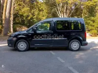 Usado VW Caddy Beach 102 CV (75 kW) 2016 Negro Monovolumen