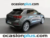 Usado VW T-Roc Life 116 CV (85 kW) 2024 Gris SUV