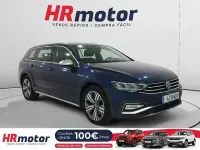 Usado VW Passat 200 CV (147 kW) 2023 Azul Familiar