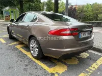 Usado Jaguar XF Premium Luxury 190 CV (139 kW) 2014 Marrón Berlina