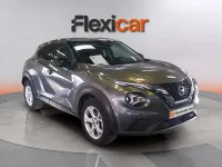 Usado Nissan Juke Acenta 114 CV (83 kW) 2022 Gris SUV