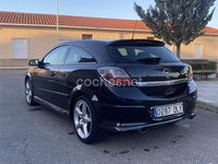 Usado Opel Astra GTC Sport 150 CV (110 kW) 2005 Negro Berlina