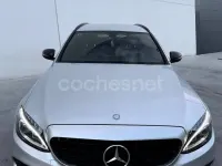 Usado Mercedes C200 150 CV (110 kW) 2018 Gris / plata Familiar