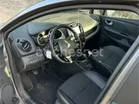 Usado Renault Clio 90 CV (66 kW) 2015 Marrón Familiar
