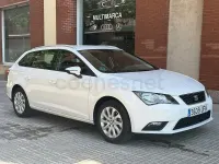 Usado Seat Leon CONNECT 110 CV (80 kW) 2016 Blanco Familiar