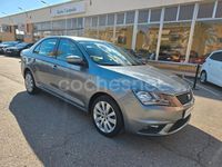 Usado Seat Toledo Style 105 CV (77 kW) 2013 Gris / plata Berlina