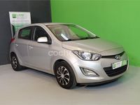 Usado Hyundai i20 85 HP (62 kW) 2013 Cinzento Citadino