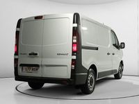 Usado Renault Trafic 131 CV (96 kW) 2022 Blanco Monovolumen