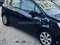 Usado Opel Meriva Essentia 95 CV (69 kW) 2011 Negro Monovolumen
