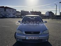 Usado Opel Astra Comfort 100 CV (73 kW) 2001 Gris / plata Berlina