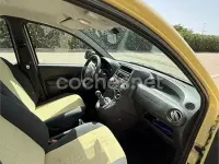 Usado Fiat Panda Dynamic 69 CV (50 kW) 2011 Amarillo Utilitario