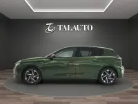 Usado Peugeot 308 Allure 130 CV (95 kW) 2023 Verde Berlina